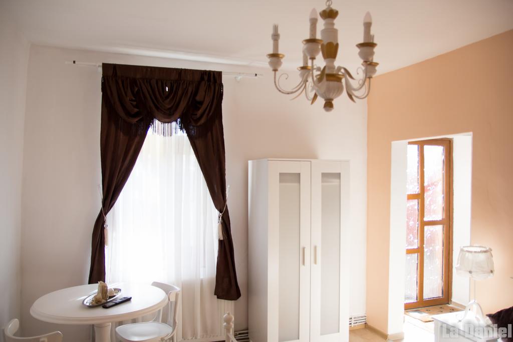 La Daniel Hotell Sibiu Exteriör bild